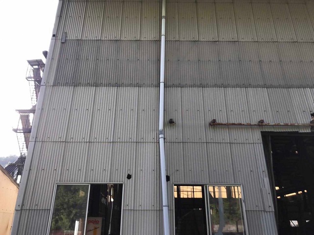 工場　スレート屋根